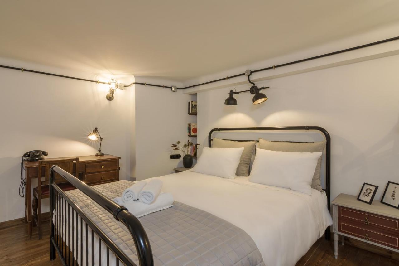 Stoa Kairi Loft B Apartment Athena Bagian luar foto